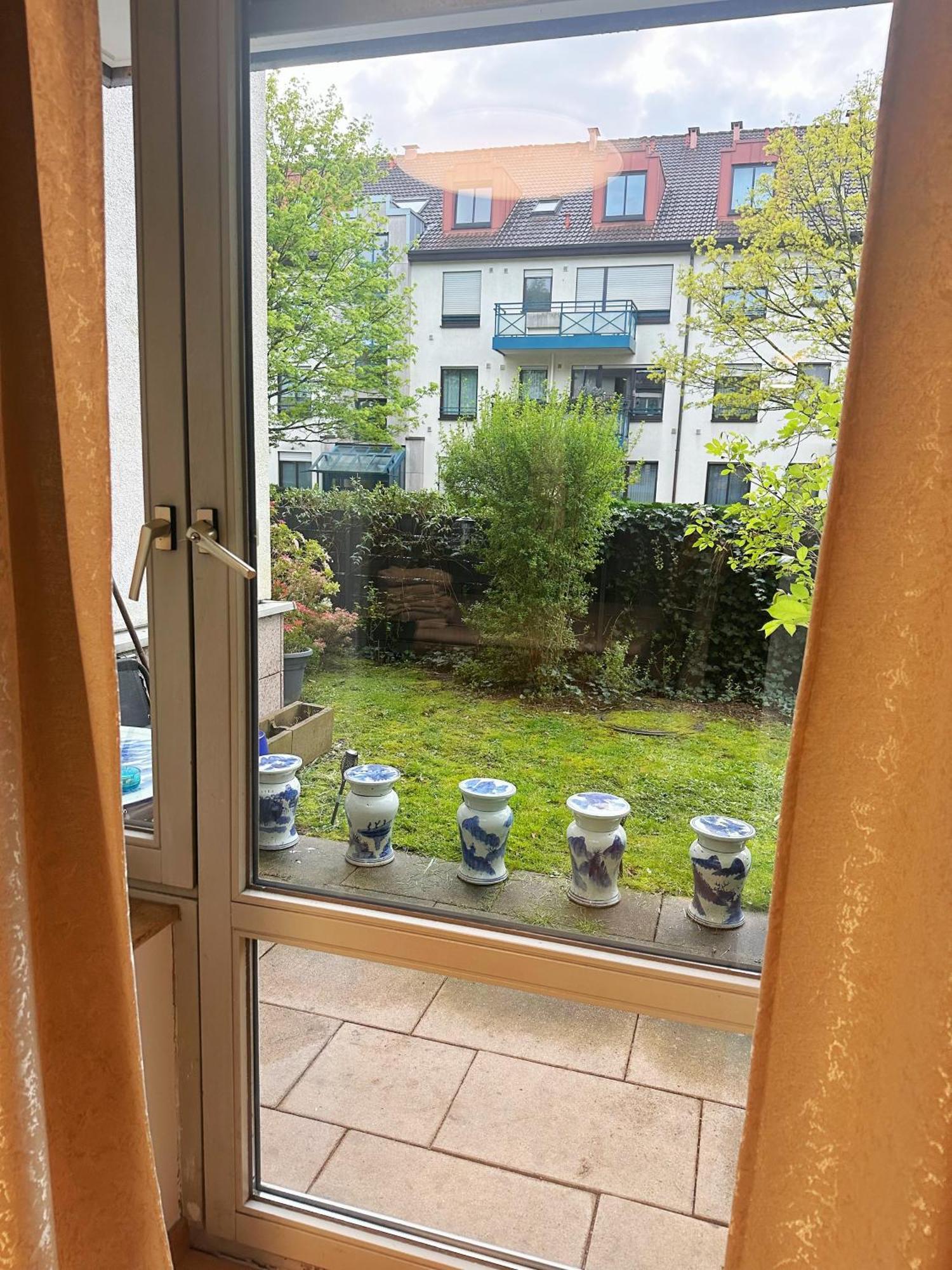 Messe Flughafen Nah Mit Waschmaschine