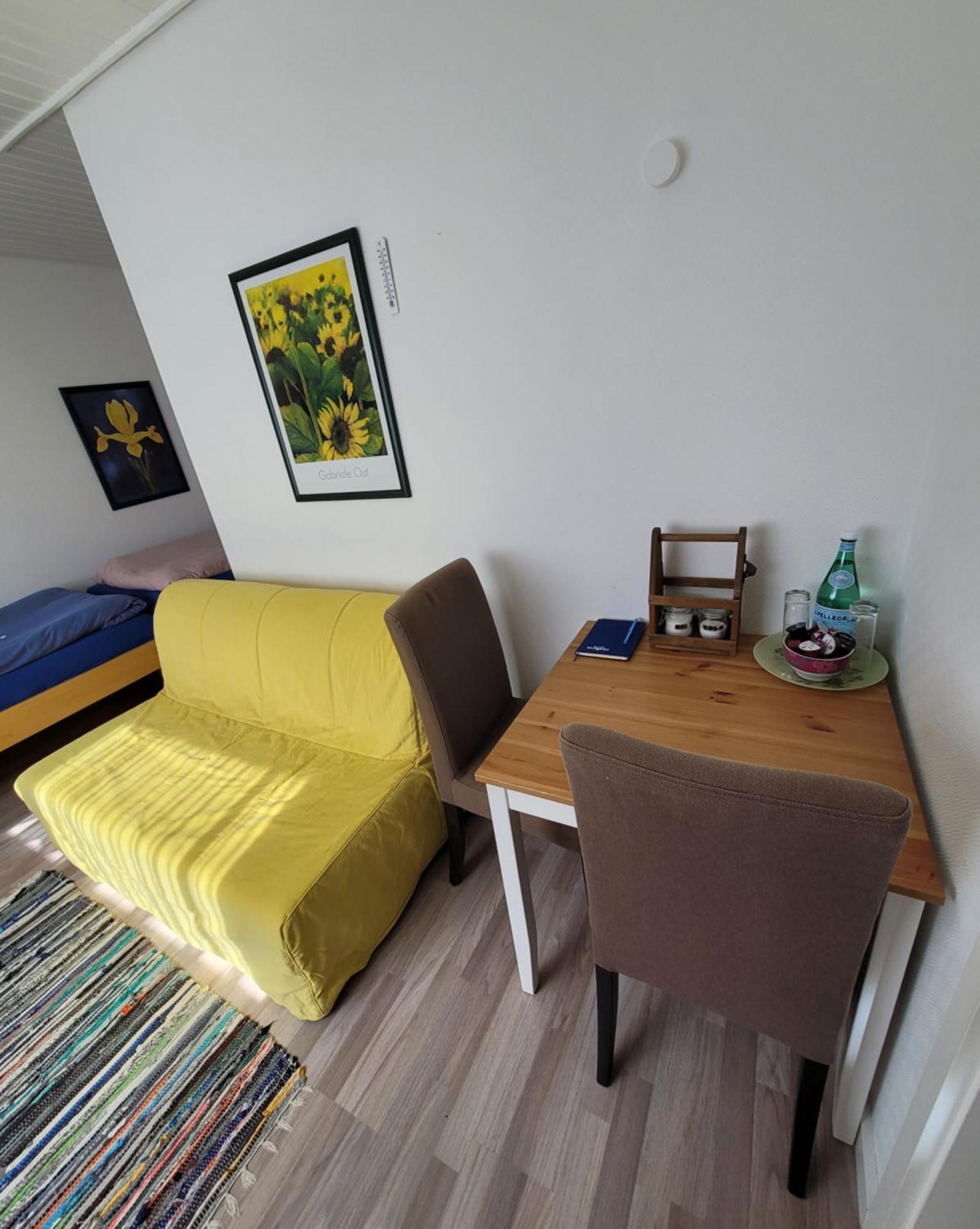 Apartment Messezimmer Am Thewissenweg *