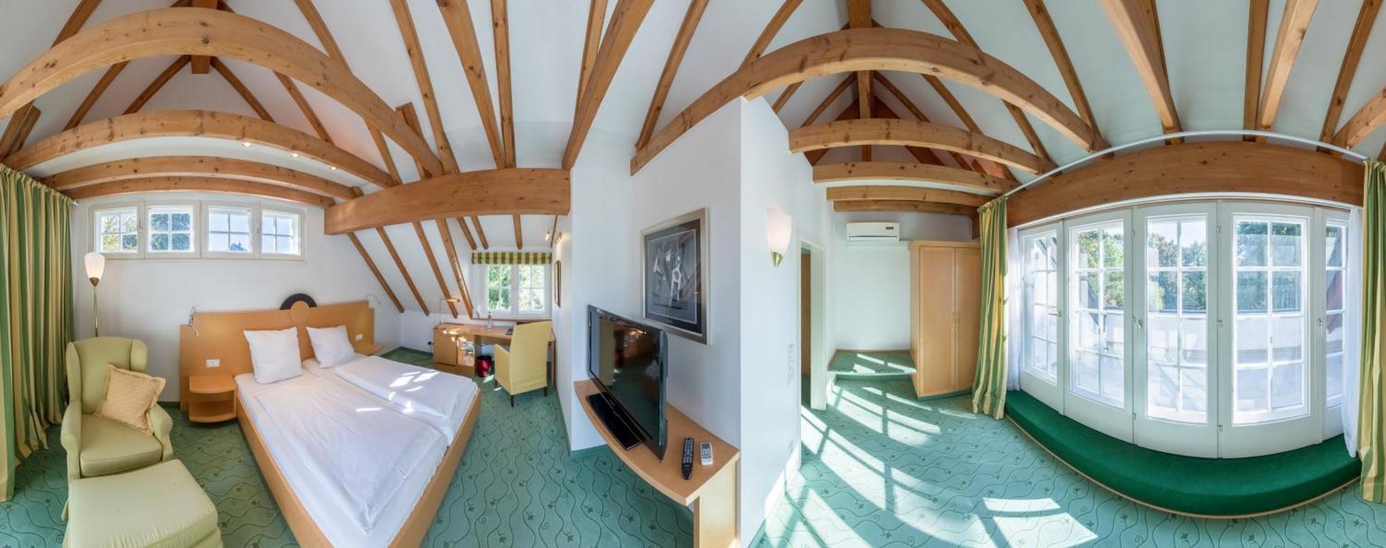 Hotel Im Park 3*
