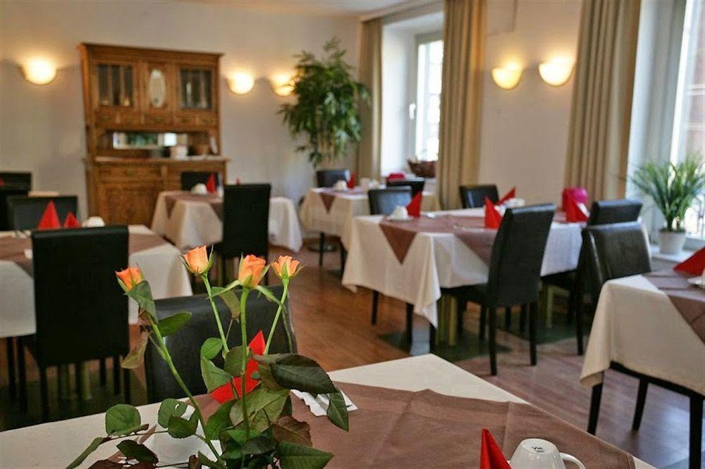 Antares Hotel 3*