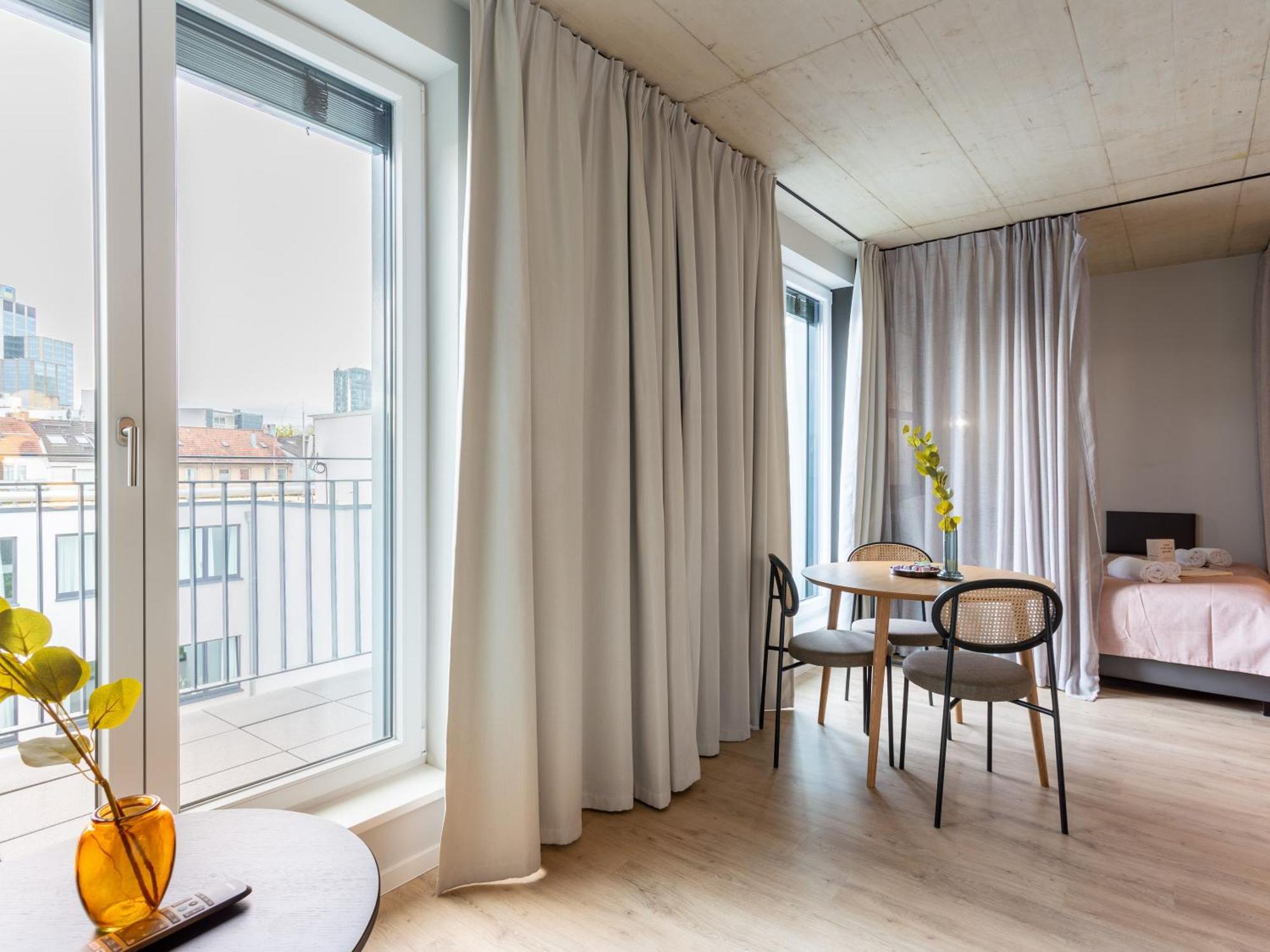 Limehome Stresemannstrasse - Digital Access Aparthotel 3*