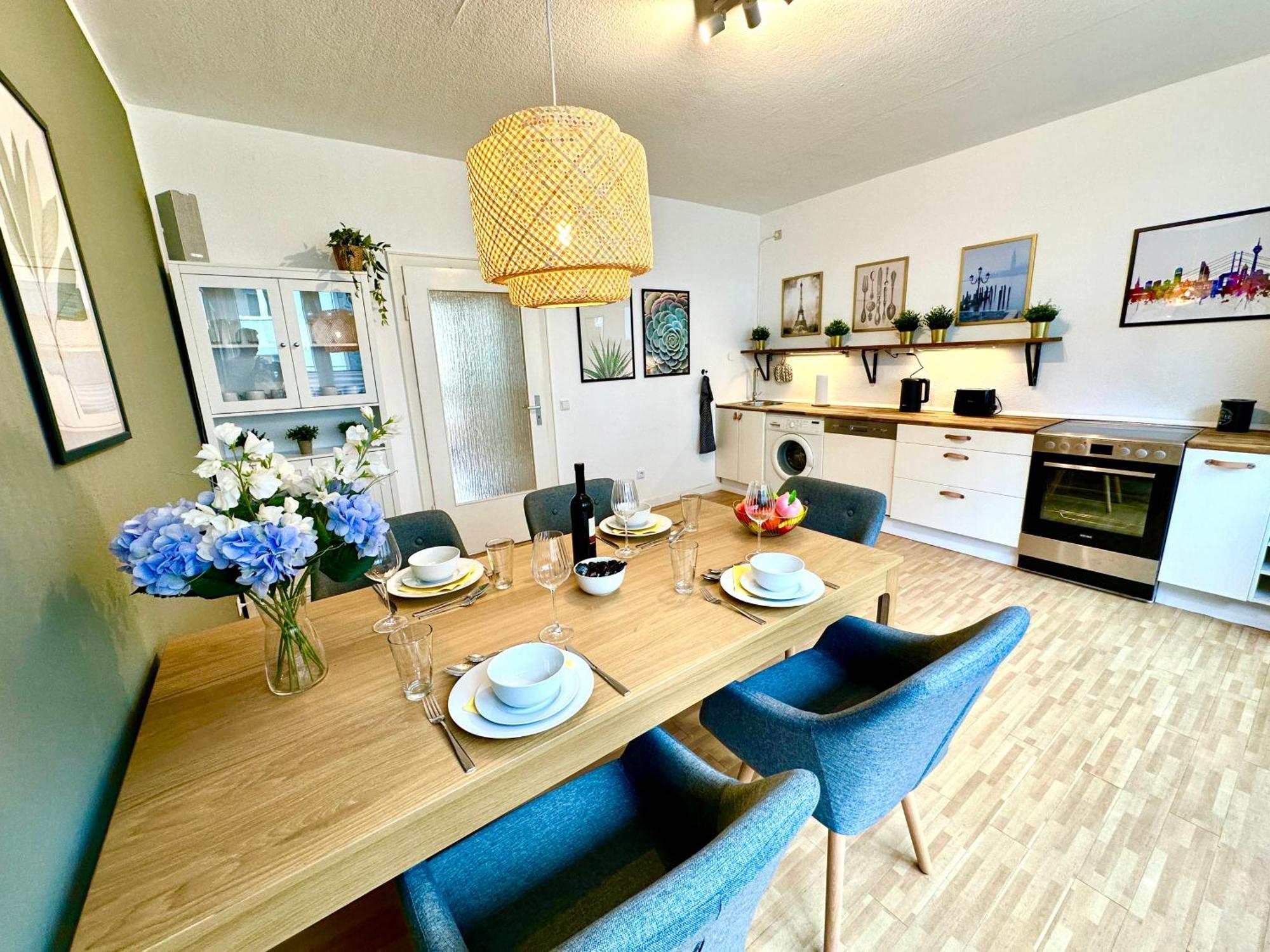 Apartamento Pempelfort, Zentral, Balkon, Zu Fuss Zur Koe & Stadt, Netflix *