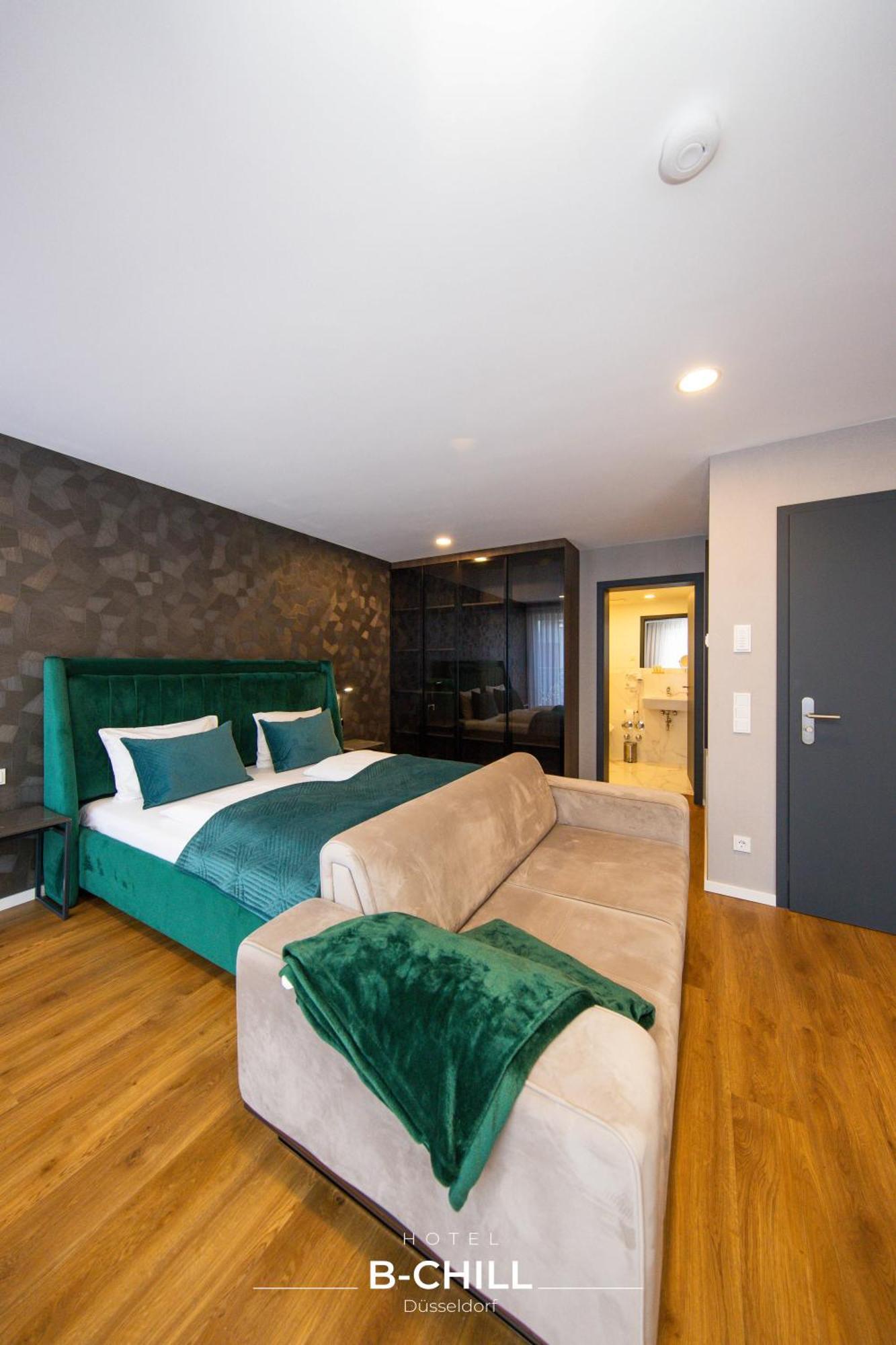 Hotel B-chill