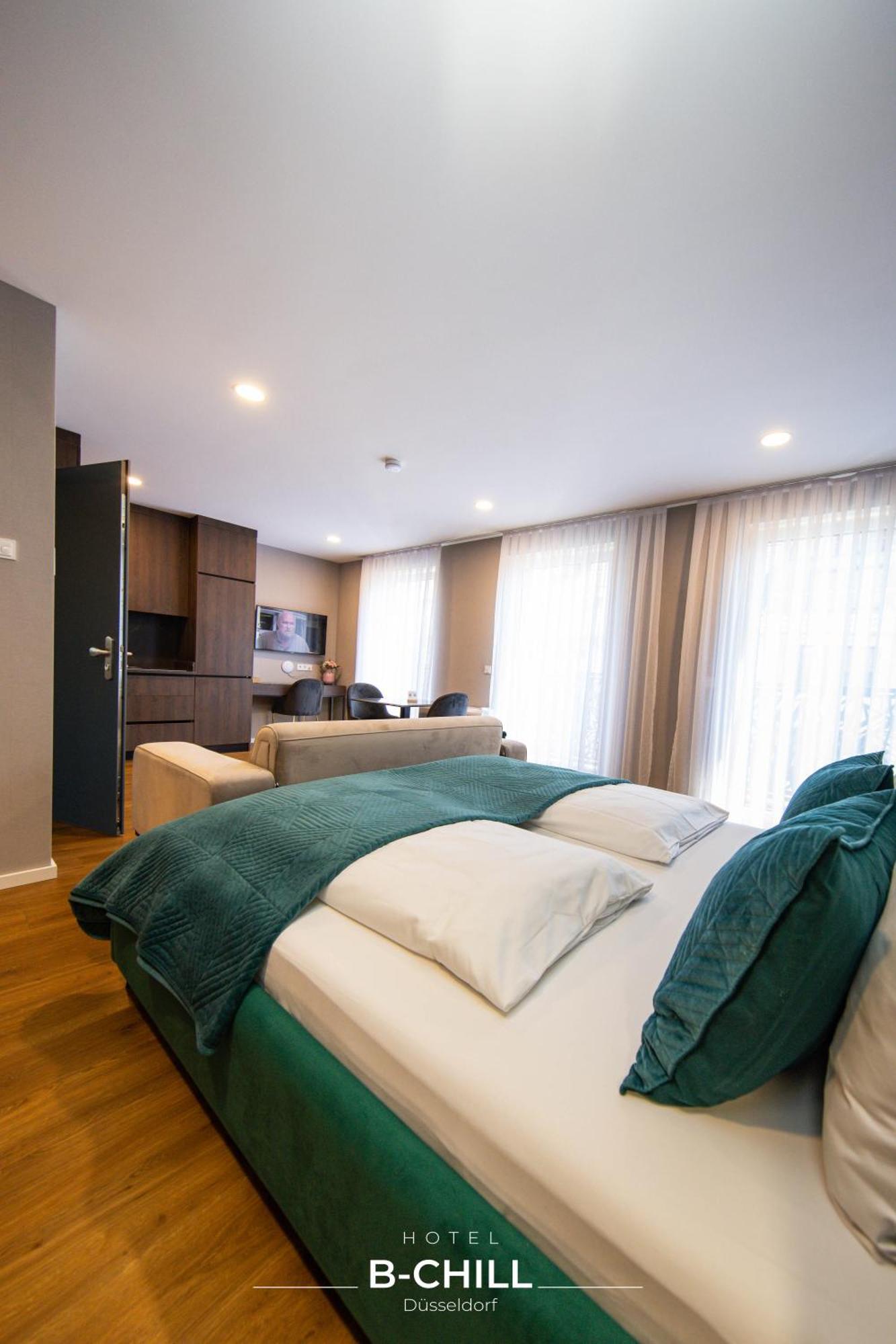 B-chill Hotel