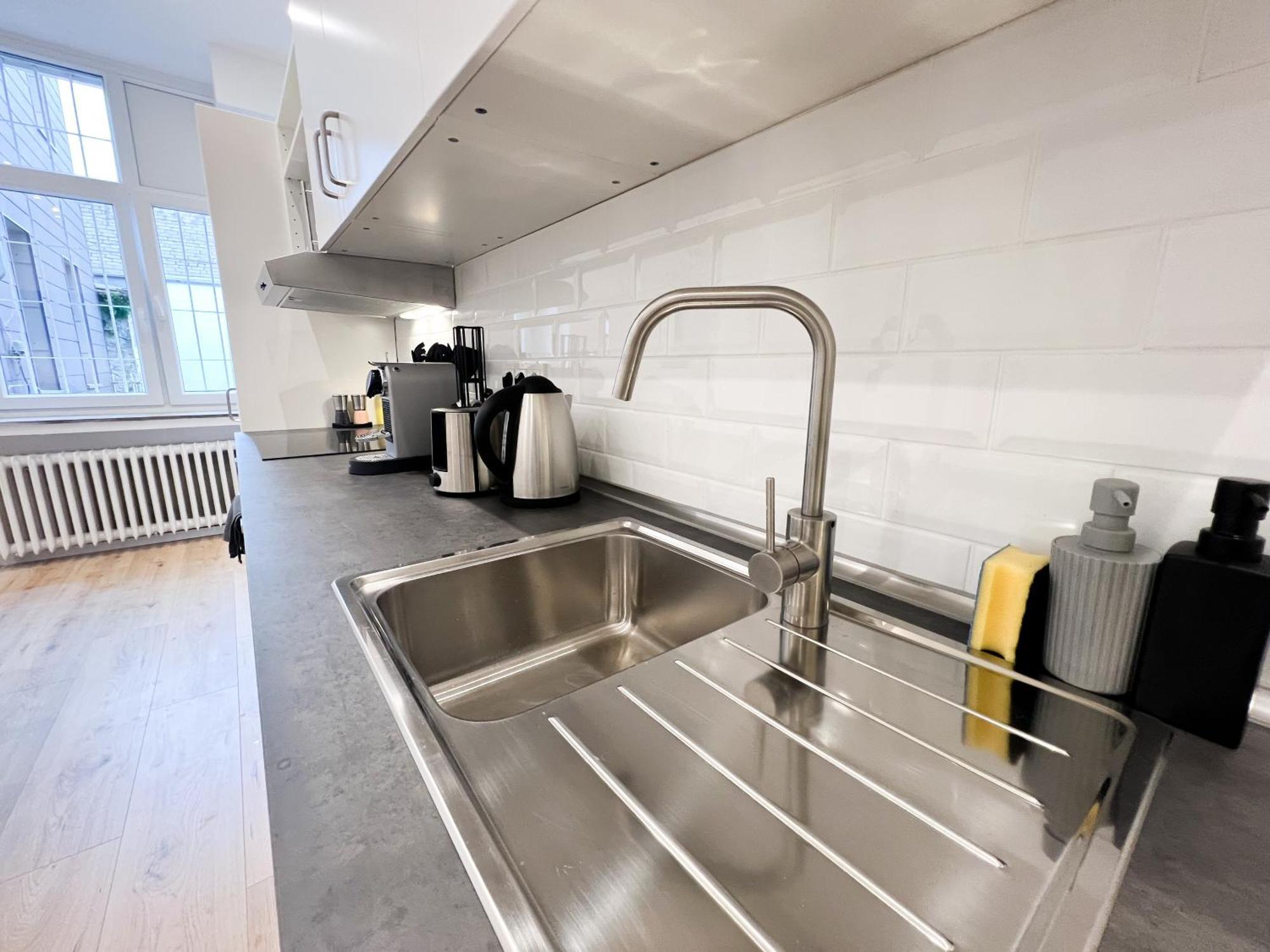 Vibehome - Little Tokyo Apartment