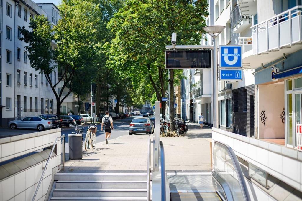 80 Sqm Flat With Terrace And 15min To Fair And 5min To Old Town Dusseldorf