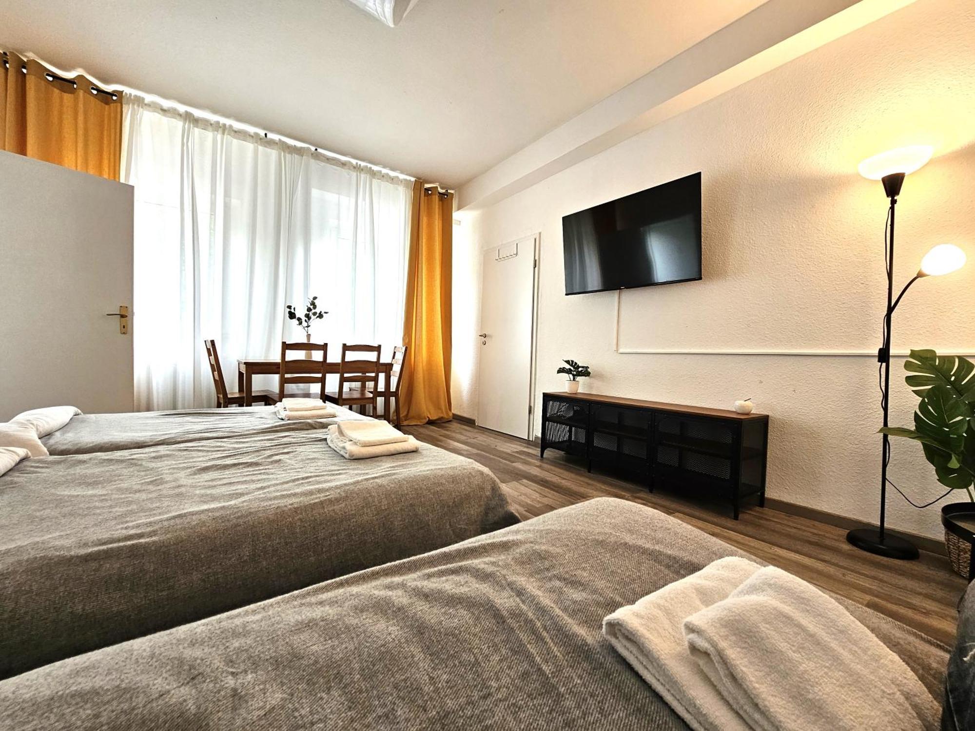 Apartment Spacious House *
