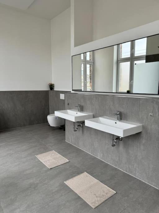 Heaven Homes - In Der Naehe Von Hbf
