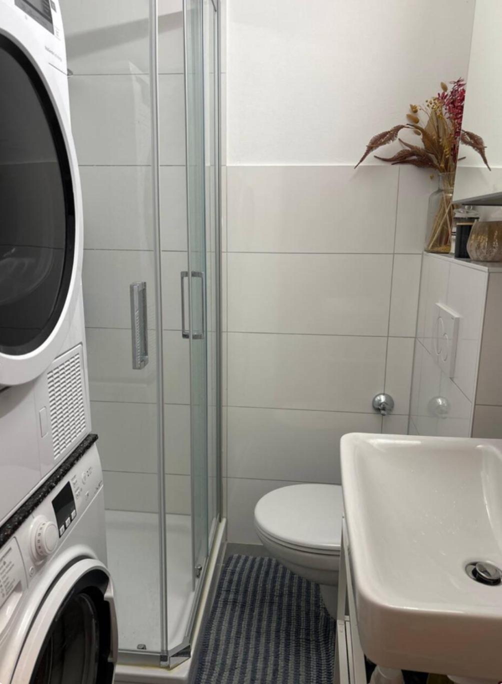 Apartment Helle Stadtwohnung In Flingern Dusseldorf