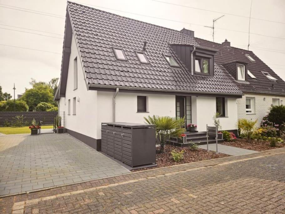 Haus In *