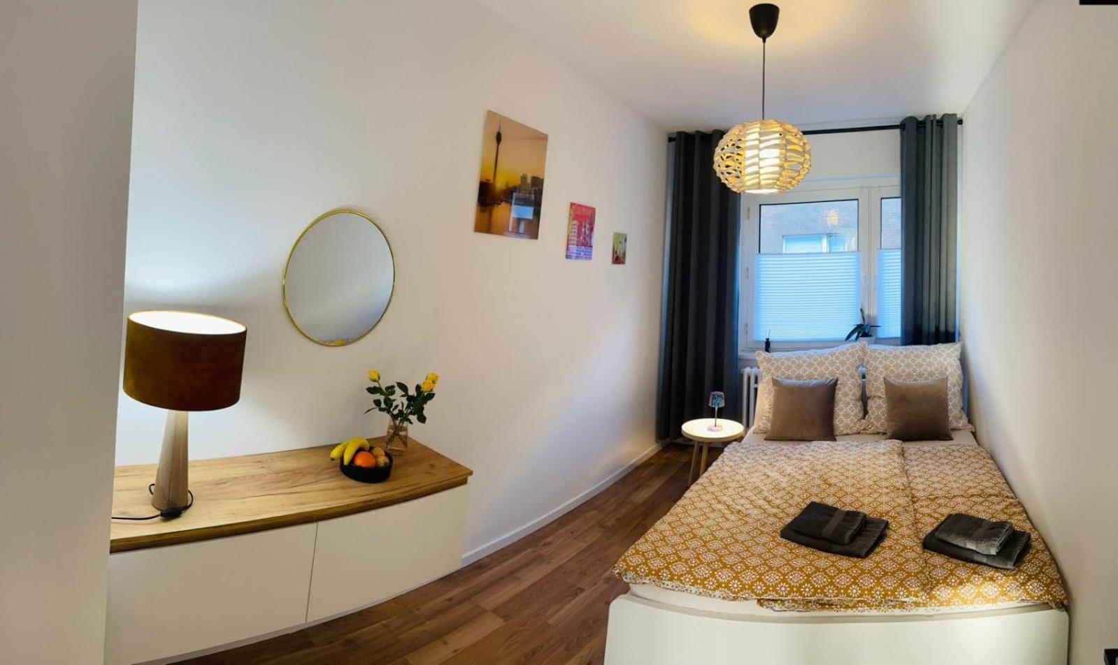Sunny Apartment Dusseldorf