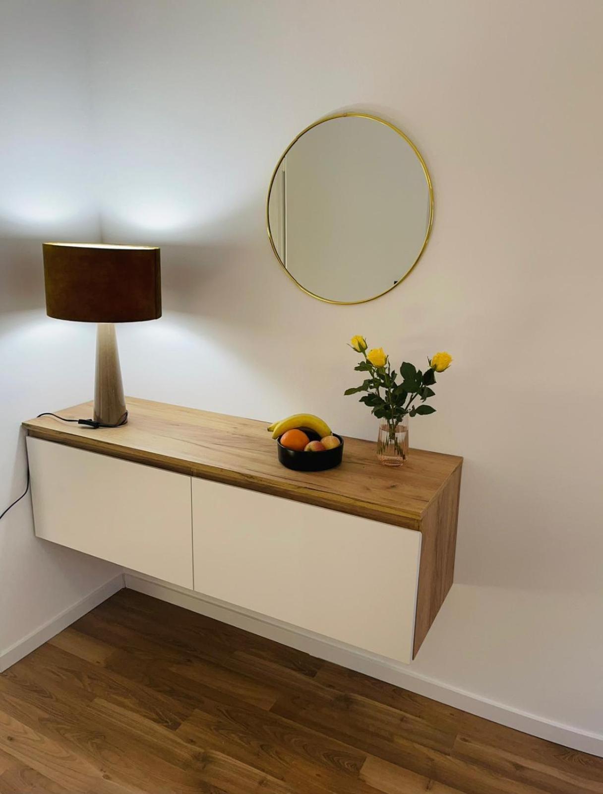 Sunny Apartment