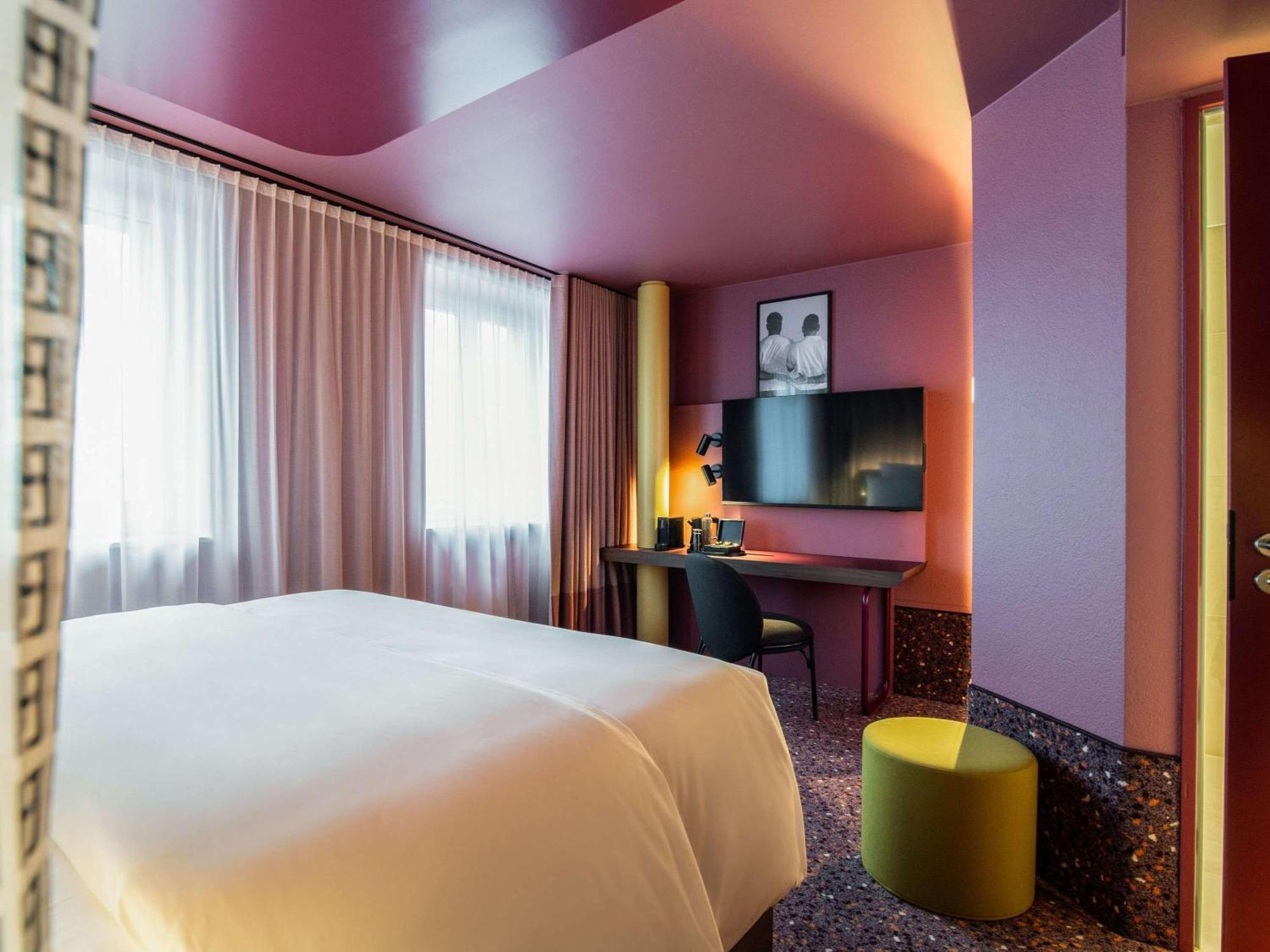 Tribe Hotel
