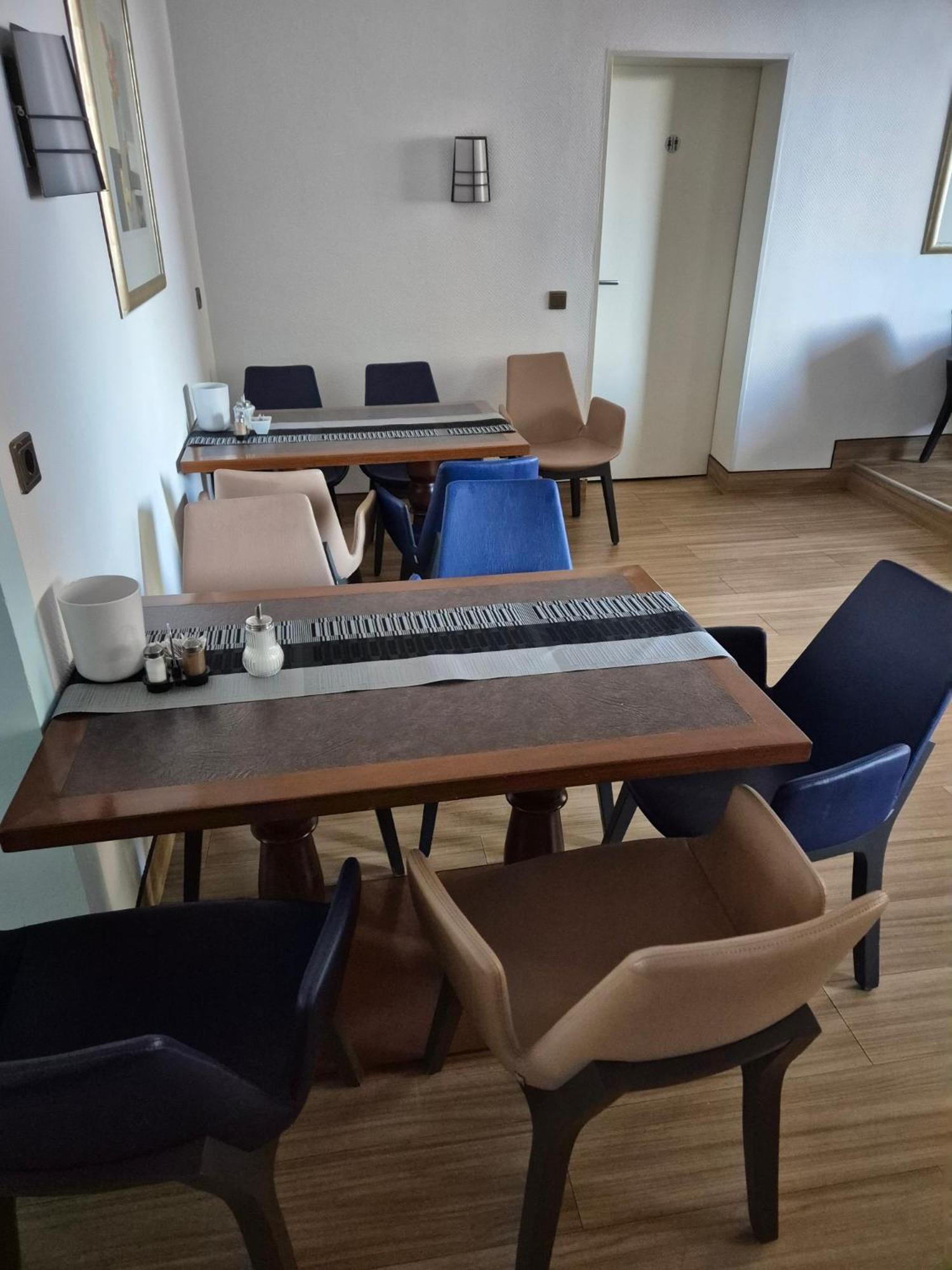 Sure By Best Western Ambassador Hotel 3*