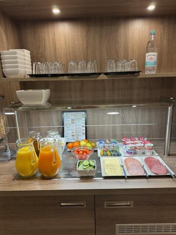 Hotel Am Vogelsanger Weg 3*