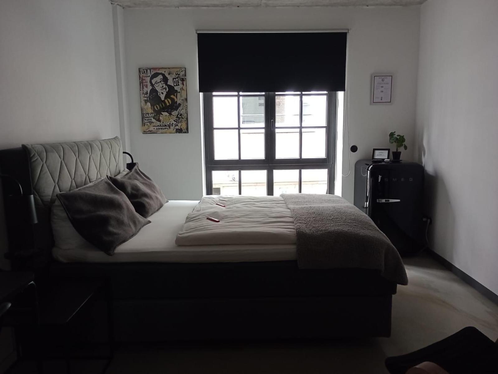 Square Rooms 8 Apartment Dusseldorf