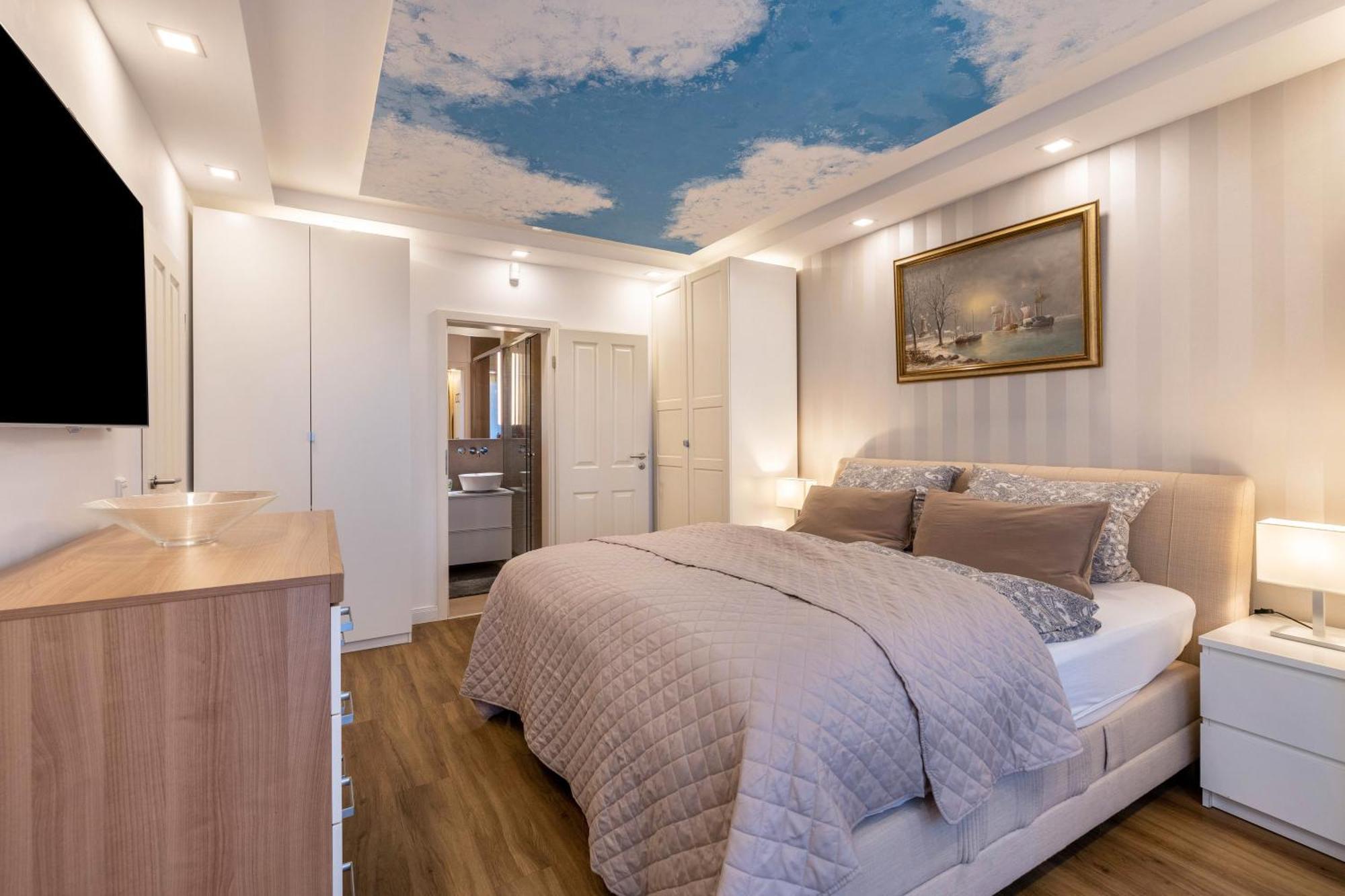 Zuhause 2 Apartment