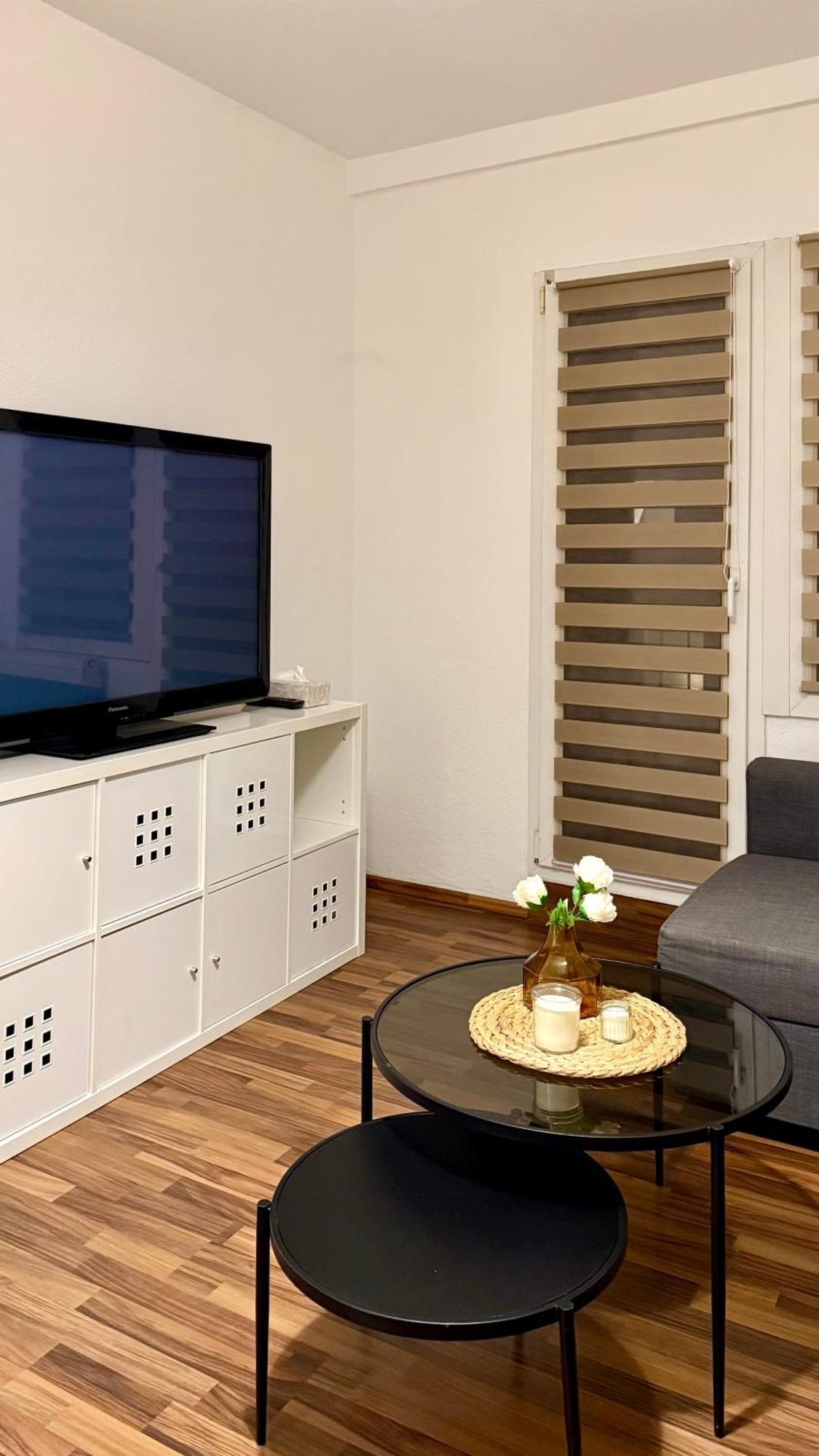 Apartment Ueber Den Daechern Von Dusseldorf