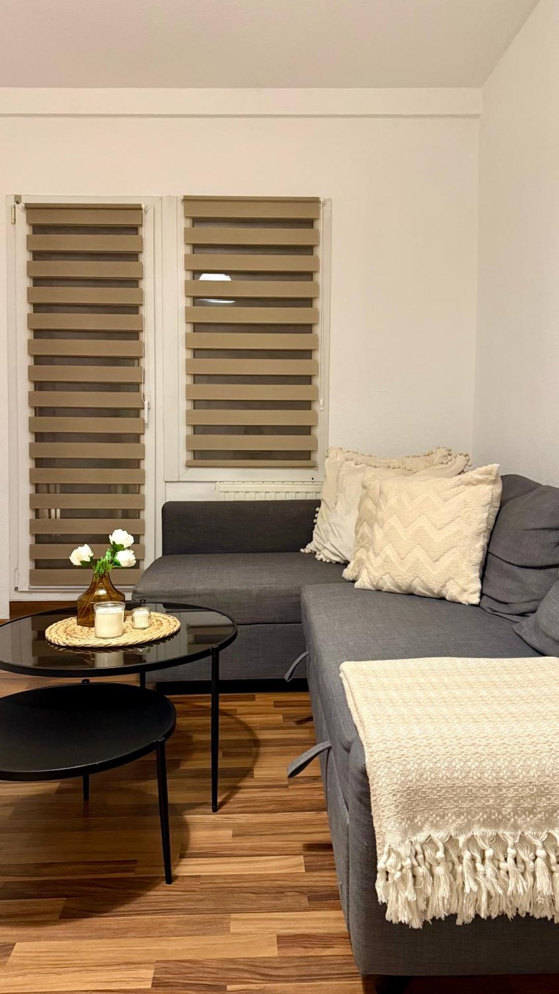 Ueber Den Daechern Von Apartment