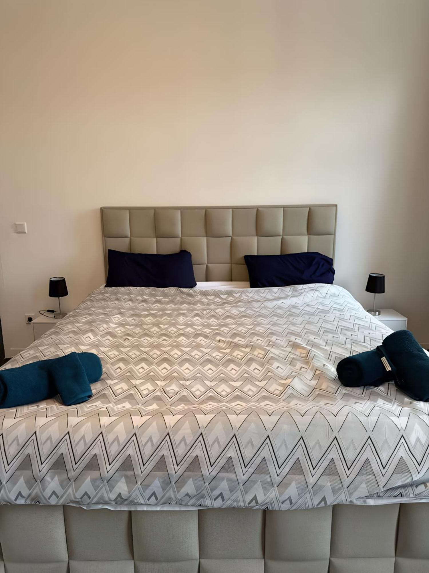 Comfortable Apartment *