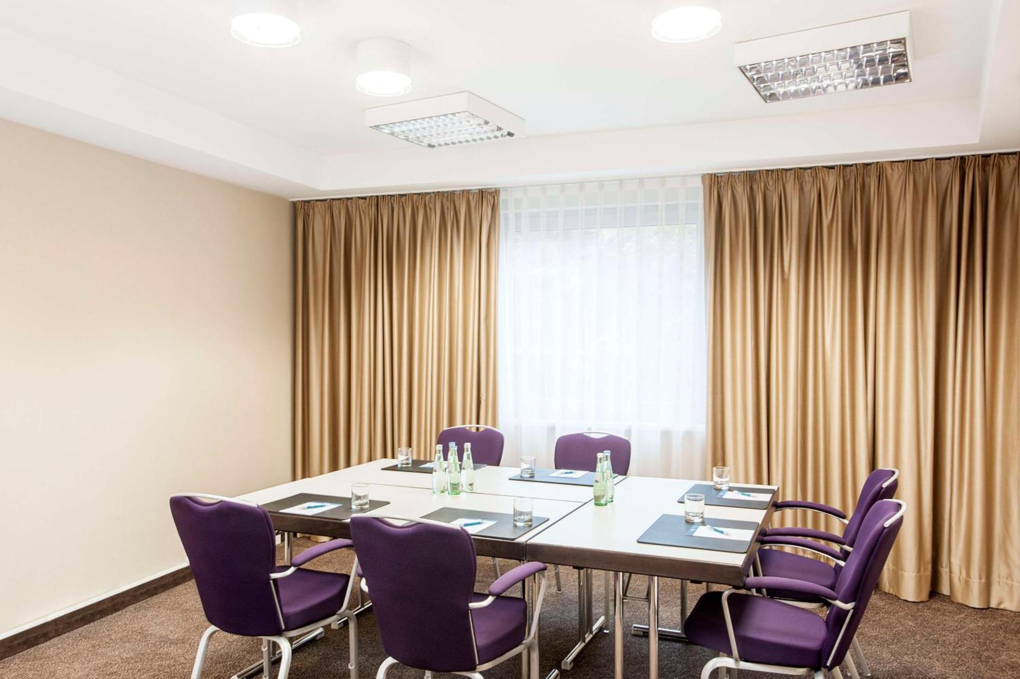 Hotel Nh Nord 4*