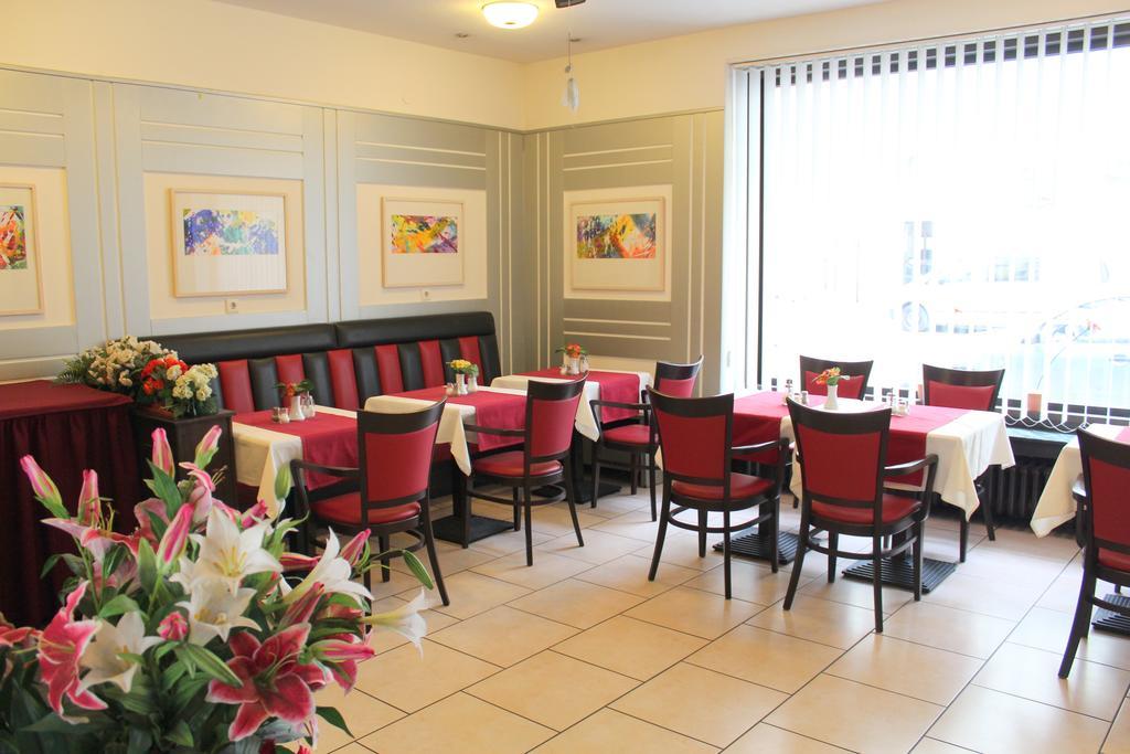 Acon Hotel 3*