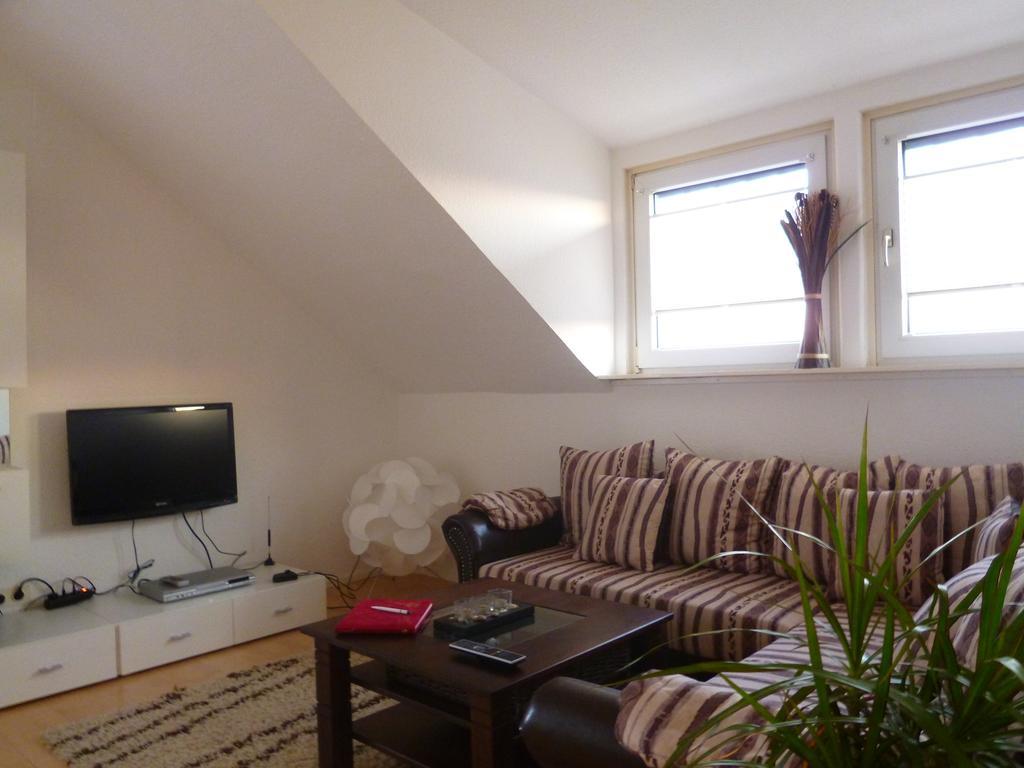 Airport Apartment Dusseldorf