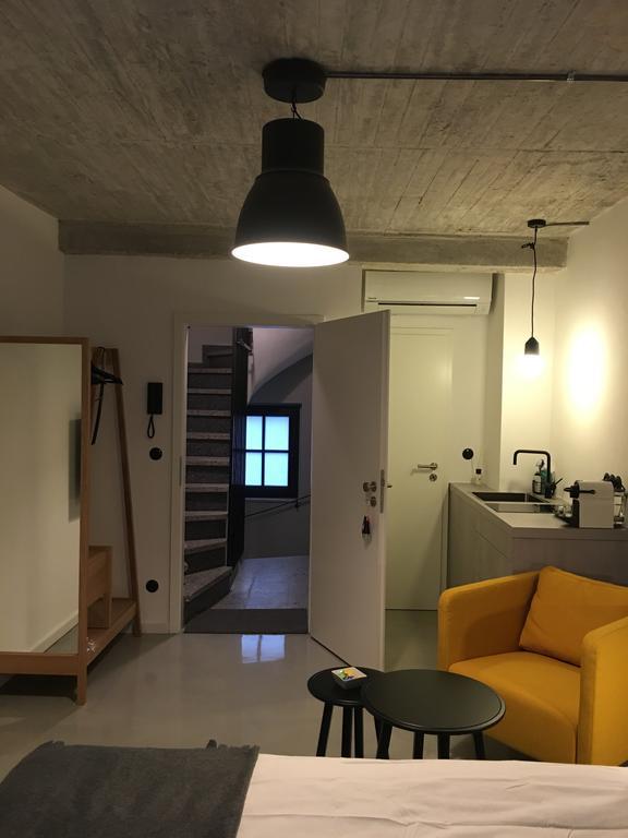 Square Rooms 8 * Dusseldorf