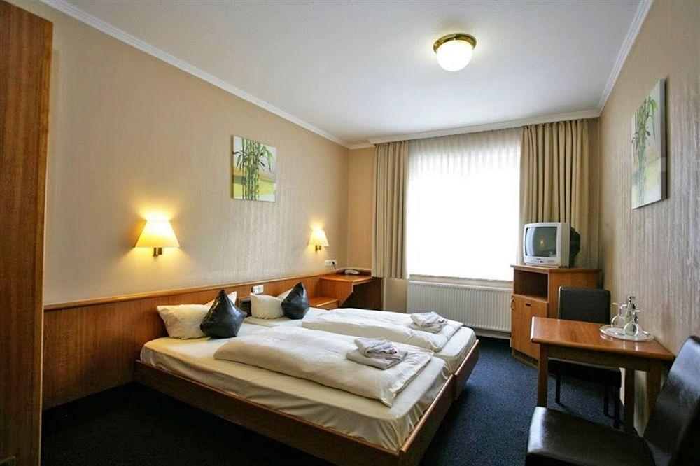 Antares 3* Düsseldorf