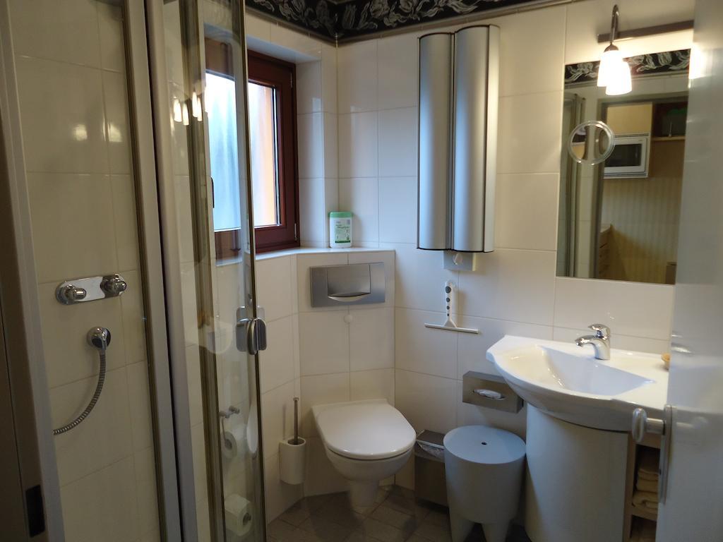 Guest house Air Boardinghouse Tulip Stockum, Zu Fuss - 3 Minuten Zur Messe 3*