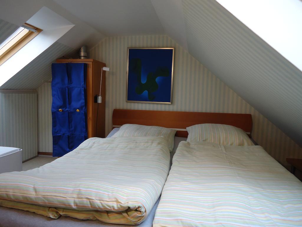 Guest house Air Boardinghouse Tulip Stockum, Zu Fuss - 3 Minuten Zur Messe Dusseldorf