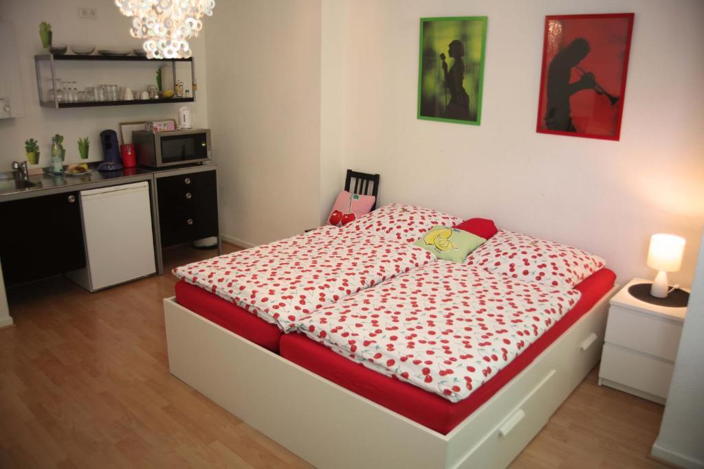 Bett Am Rhein Apartment Dusseldorf