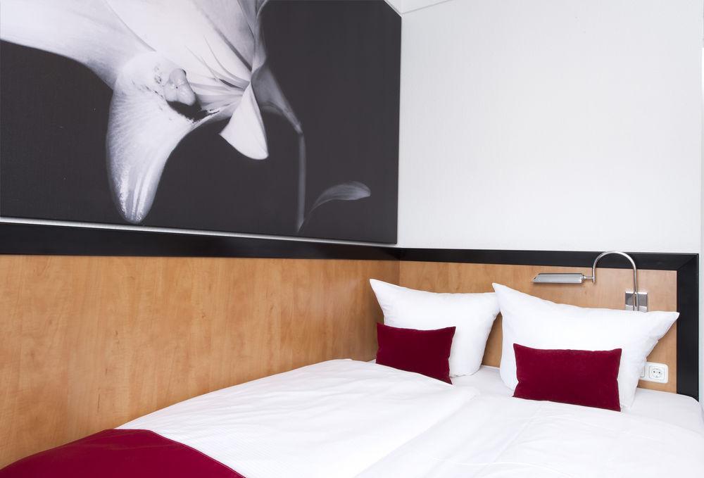 Max Brown Midtown, Part Of Sircle Collection 4* Düsseldorf