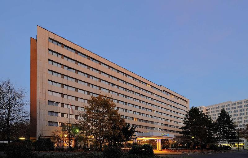 Radisson Blu Conference Hotel, Hotel