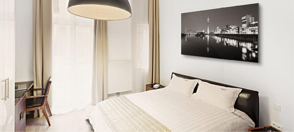 The Red Aparthotel 5*