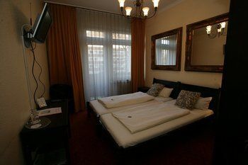Hotel An Der Oper 3*