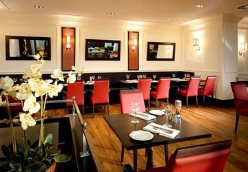 Courtyard By Marriott Seestern