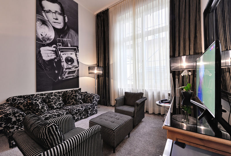 Stage47 Hotel