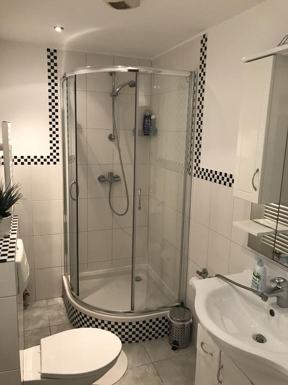 Mansion Bani Guest house Dusseldorf
