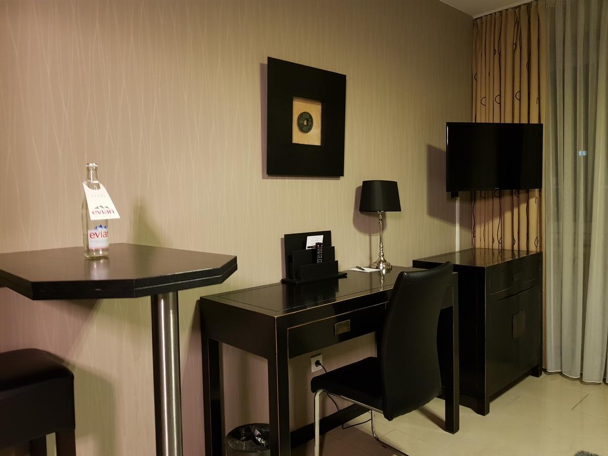 Asahi 4* Dusseldorf