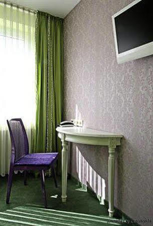 Arosa Oberkassel Hotel 3*
