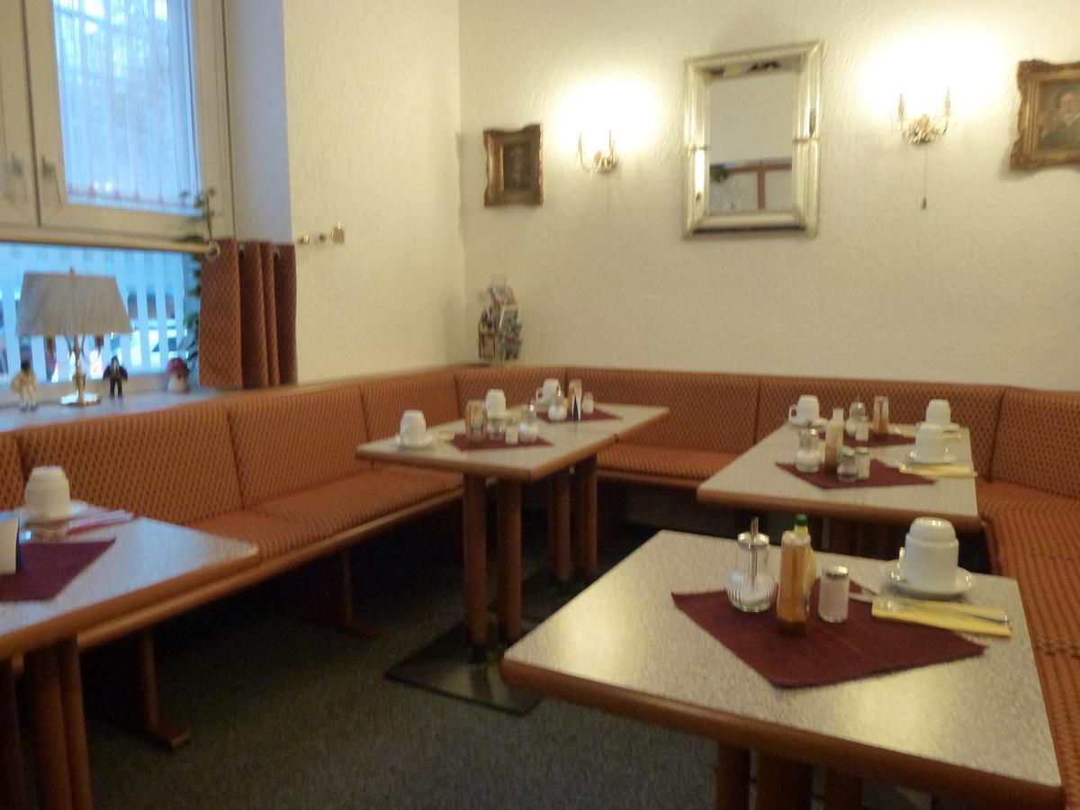 Adler Hotel
