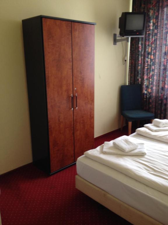 Domo Mondial Hotel