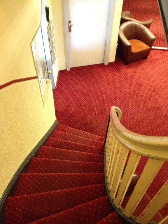 Hotel Domo Mondial