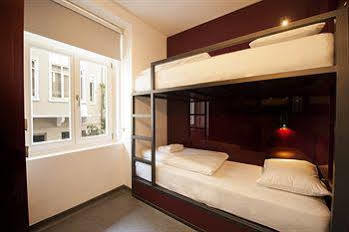 Mutterhaus 4* Dusseldorf