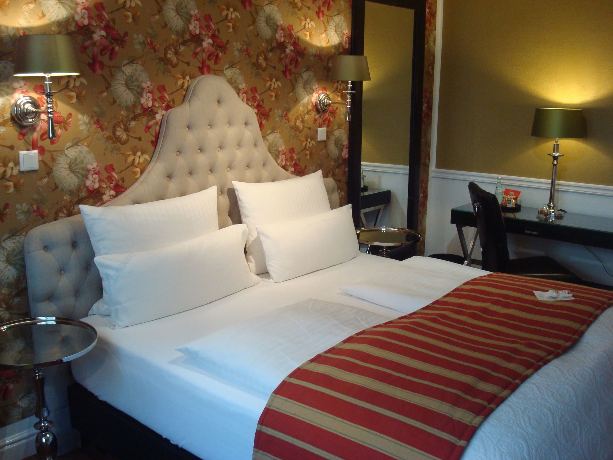 Sir&lady Astor Hotel 3*