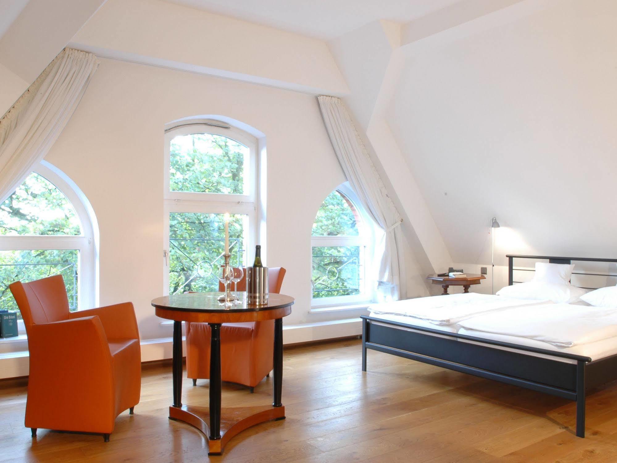 Mutterhaus Hotel Dusseldorf