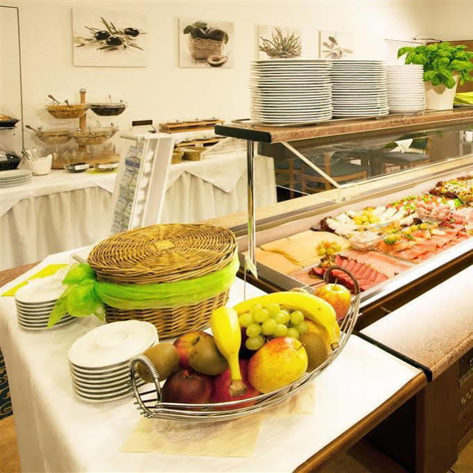 Sure By Best Western Ambassador 3* Düsseldorf