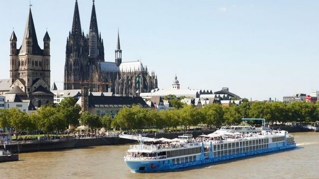 Hotel Messecruise Business Hotelship Dusseldorf