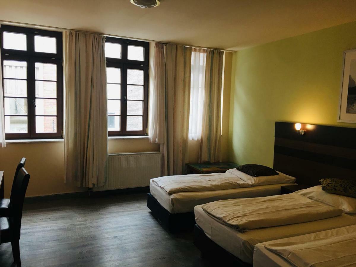 Altduesseldorf 3*